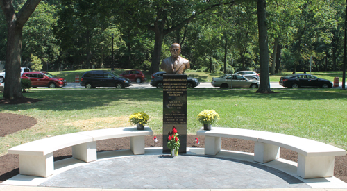 New bust of Milutin Milankovic in the Serbian Cultural Garden