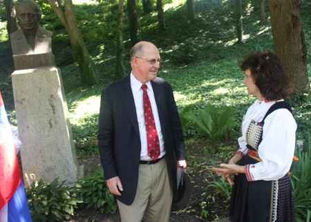 U.S. Ambassador to Slovakia Theodore Sedgwick and Paula Tilisky