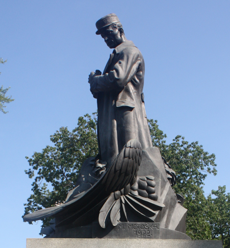 statue of General Milan R. Stefanik in Cleveland Ohio