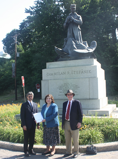 Bratislava Mayor Milan Ftacnik, Cynthia Maleski, National President, First Catholic Slovak Ladies Assn. and US Ambassador to Slovakia Theodore Sedgwick in front of General Stefanik statue