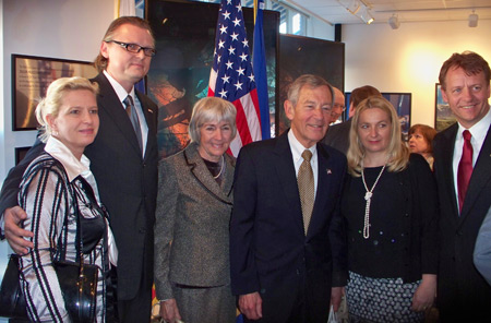 George Voinovich and Slovenian group
