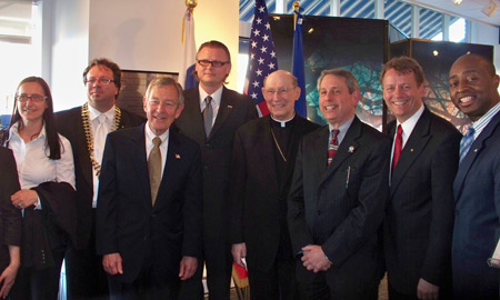 Slavica Rampih, Borut Ambrozic, George Voinovich, Jure mauc, Bishop Pevec, Mike Polensek, Igor Klancnik and Felton Thomas Jr. - Slovenian dignitaries group