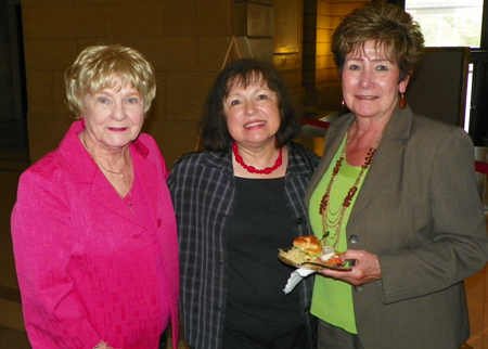 Olga Dorchak, Ivana Yuko and Gerri Trebets