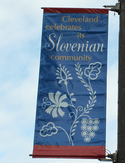 Cleveland celebrates Slovenina community sign