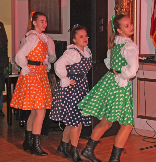 PIAST Polish Folk Song and Dance Ensemble Old Wasaw Polka dances at Kurentovanje