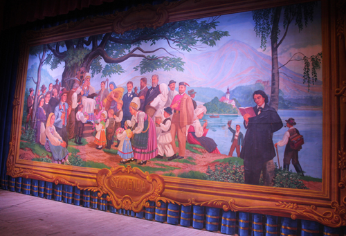 Slovenian National Home mural