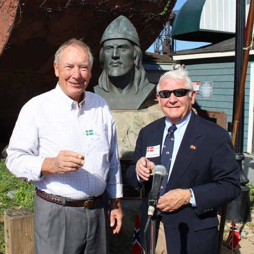 Posing for photos with the Leif Erikson bust - Former Honorary Swedish Consul Mike Miller and Honorary Danish Consul Carl Langmack 