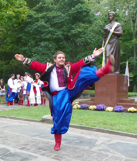 Kashtan Ukrainian Dancers 