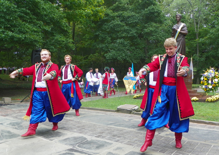 Kashtan Ukrainian Dancers