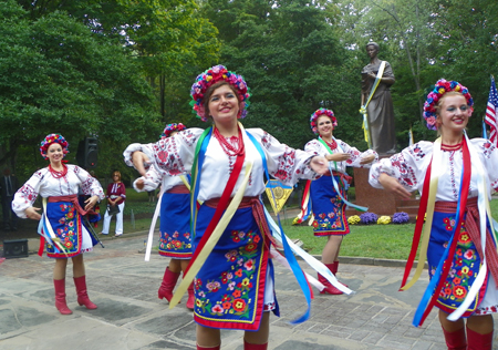 Kashtan Ukrainian Dancers 
