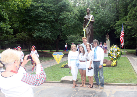 Lesya Ukrainka statue