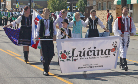 Lucina Slovak Folk Ensemble