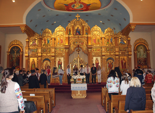 Ukrainian Student group at Holodomor event at St Vladimir Cathedral