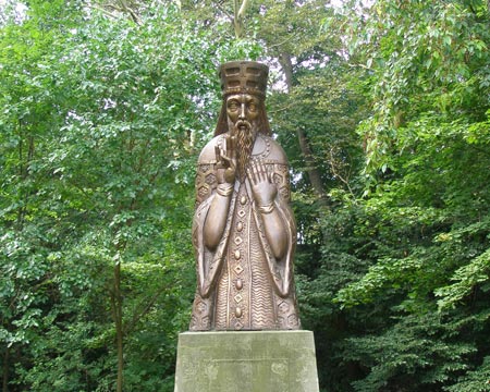 Saint Vladimir Volodymyr  Svyatoslavich the Great statue in  Ukrainian Cultural Garden in Cleveland Ohio - photos by Dan Hanson