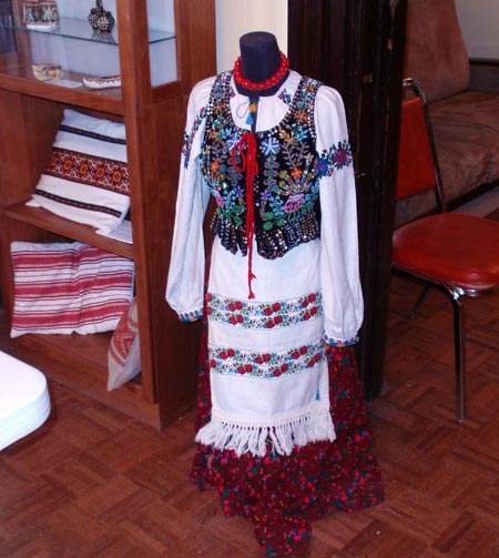 Costume from Ukraine at the Ukrainian Museum-Archives in Cleveland (photos by Dan Hanson)