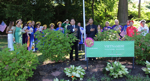 Singing the US and Vietnamese anthems on One World Day in Cleveland