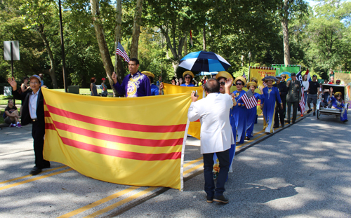 Vietnamese Cultural Garden marching in Parade of Flags in Cleveland on One World Day 2018