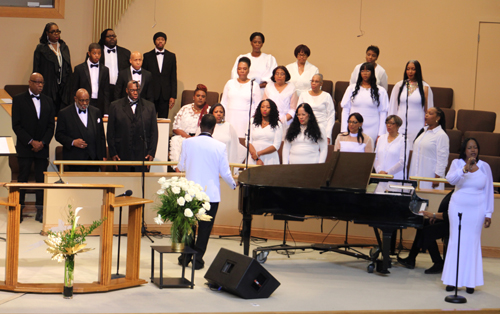Dr. David Thomas led The Ensemble in a music tribute