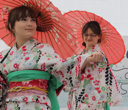 Sho-Jo-Ji Japanese Dancers