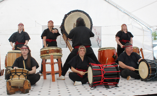 Yume Daiko taiko drummers at Cleveland Asian Festival