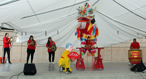 Kwan Family Lion Dance in the Cultural Gardens