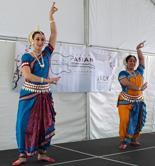Cleveland Asian Festival Indian dancers