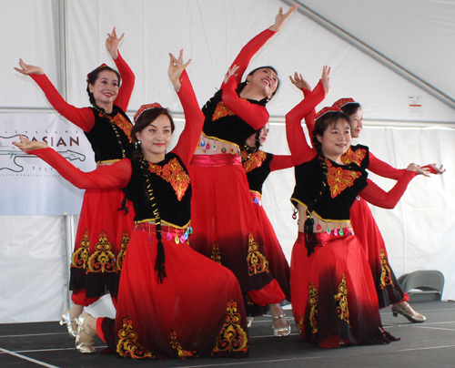 Fei-Yang Chinese Dance Group at 2024 Cleveland Asian Festival