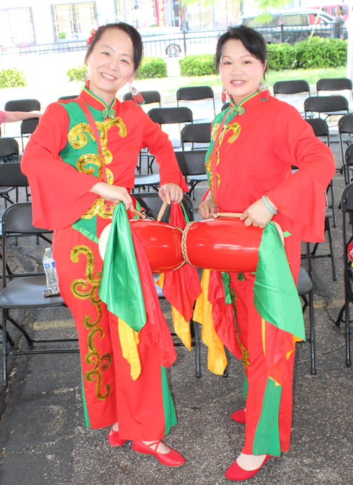Glory Drum Team Dancers