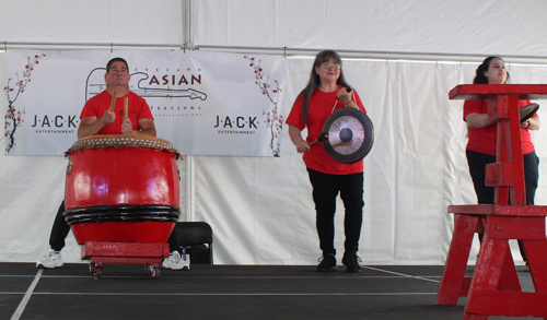 Kwan Family Lion Dance Team at the 2024 Cleveland Asian Festival