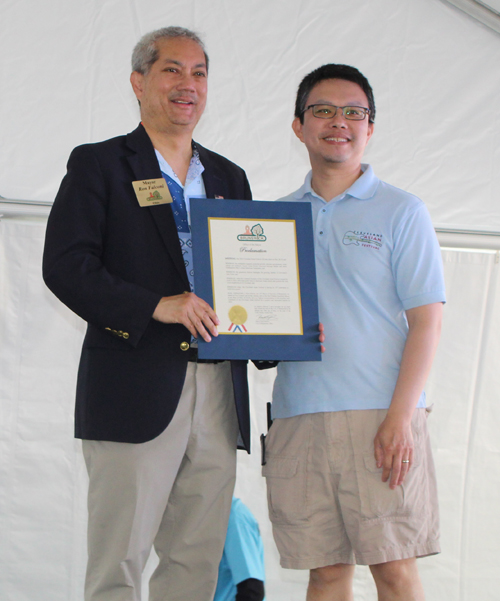 Brunswick Mayor Ron Falconi with Vi Huynh