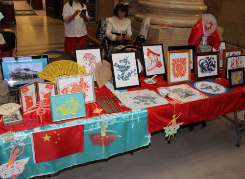 China table hosted by Phoenix Club members