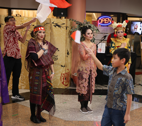 Cleveland Indonesian community performance