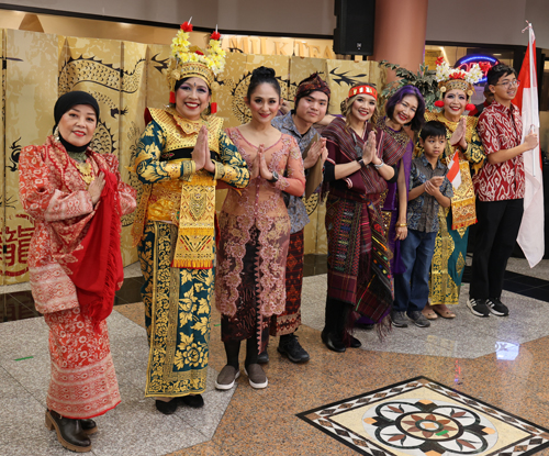 Cleveland Indonesian community performance