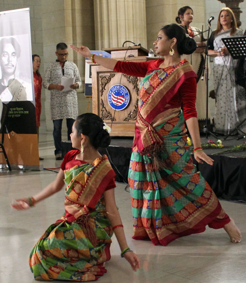 Tamanna Rahman and Sanika Mahdiya