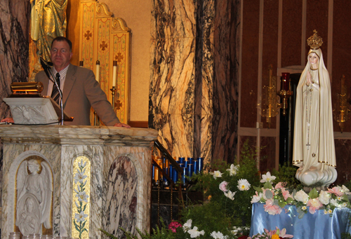 Lawrence Maginot speaking about Our Lady of Fatima at St. Casimir Church
