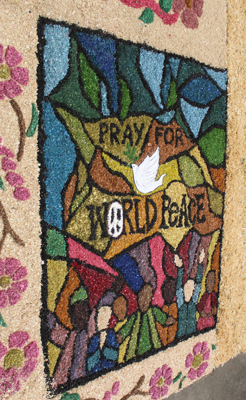 Carpets of Holy Week, Alfombras de Semana Santa at La Sagrada Familia in Cleveland