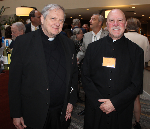 Attendees of Tenth Anniversary gala of The ROCK AM 1260