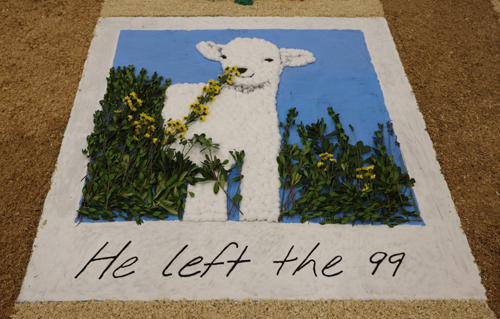 Carpets of Holy Week -  Alfombras de Semana Santa - at La Sagrada Familia Church