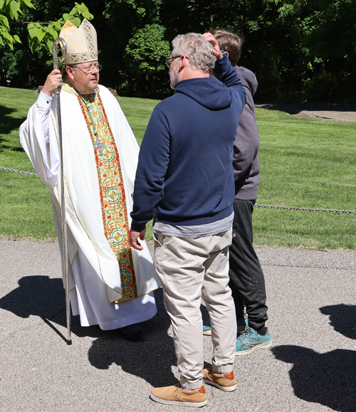 Bishop Maelsic meet-and-greet