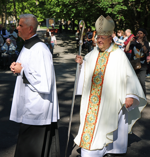 Bishop Malesic - Our Lady of Lourdes Mass Processional