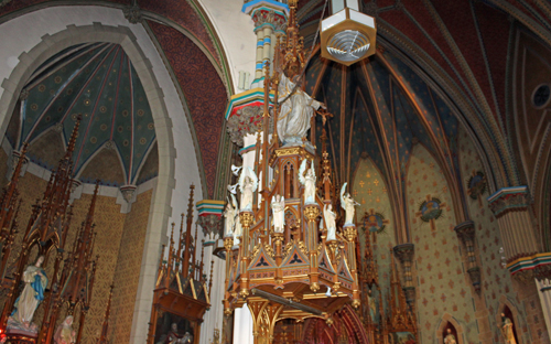 St. Michael the Archangel Church in Cleveland - inside