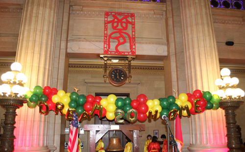 Erie Chinese Journal at City Hall Rotunda