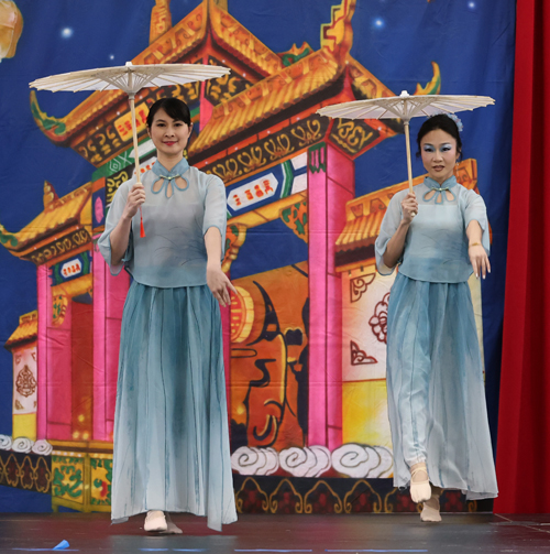 Cleveland Contemporary Chinese Culture Association performers