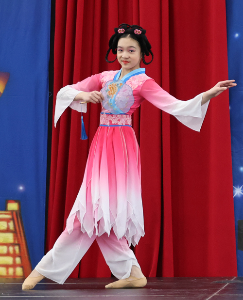 Cleveland Contemporary Chinese Culture Association performers