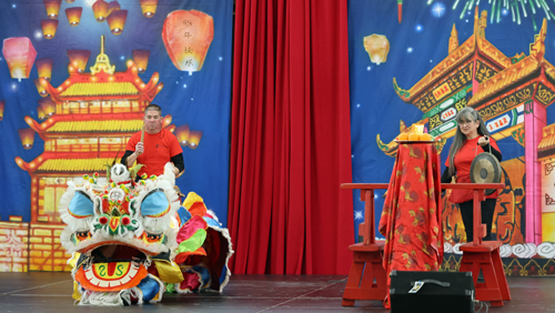 Kwan Family Lion Dance