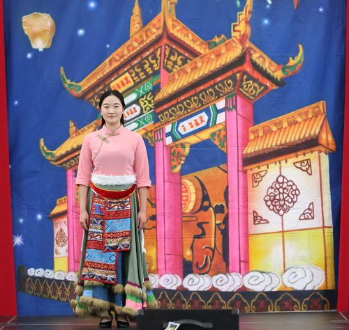 Studio En Avant dancer