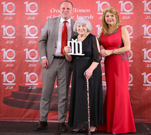 Mladen Barac, State Secretary at the Ministry of Demography and Immigration, Branka Malinar, winner of the Influential Croatian Women Award, and Caroline Spivak, founder of Croatian Women's Network (Photo: Croatian Women's Network)