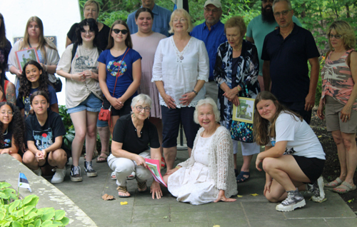 Estonian Garden crowd