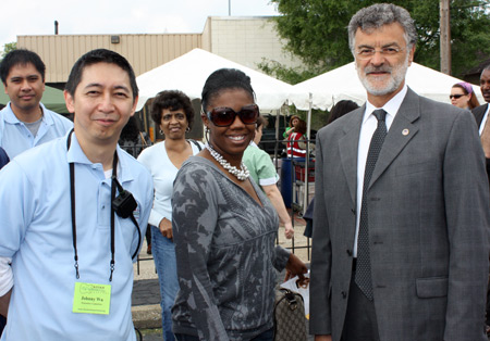 Johnny Wu, Valarie McCall and Mayor Frank Jackson