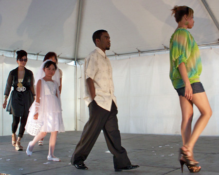 Vietnamese Fashion Show at Cleveland Asian Festival